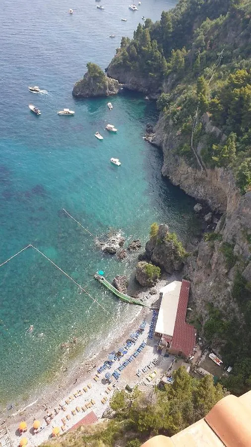 Amalfi Rooms Duoglio Beach -Amazing Seaview Guest house