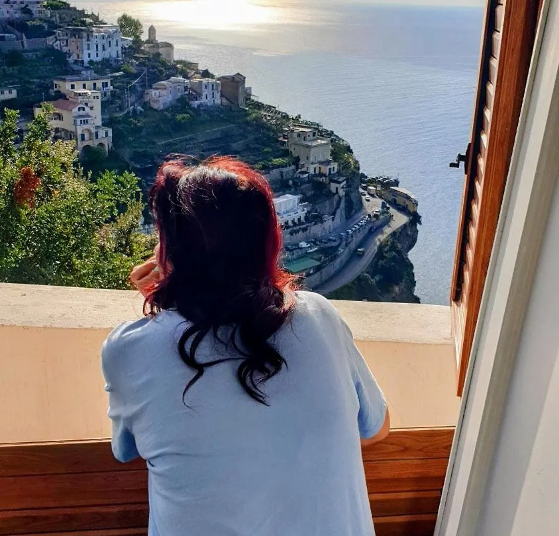 Amalfi Rooms Duoglio Beach -Amazing Seaview 0*,